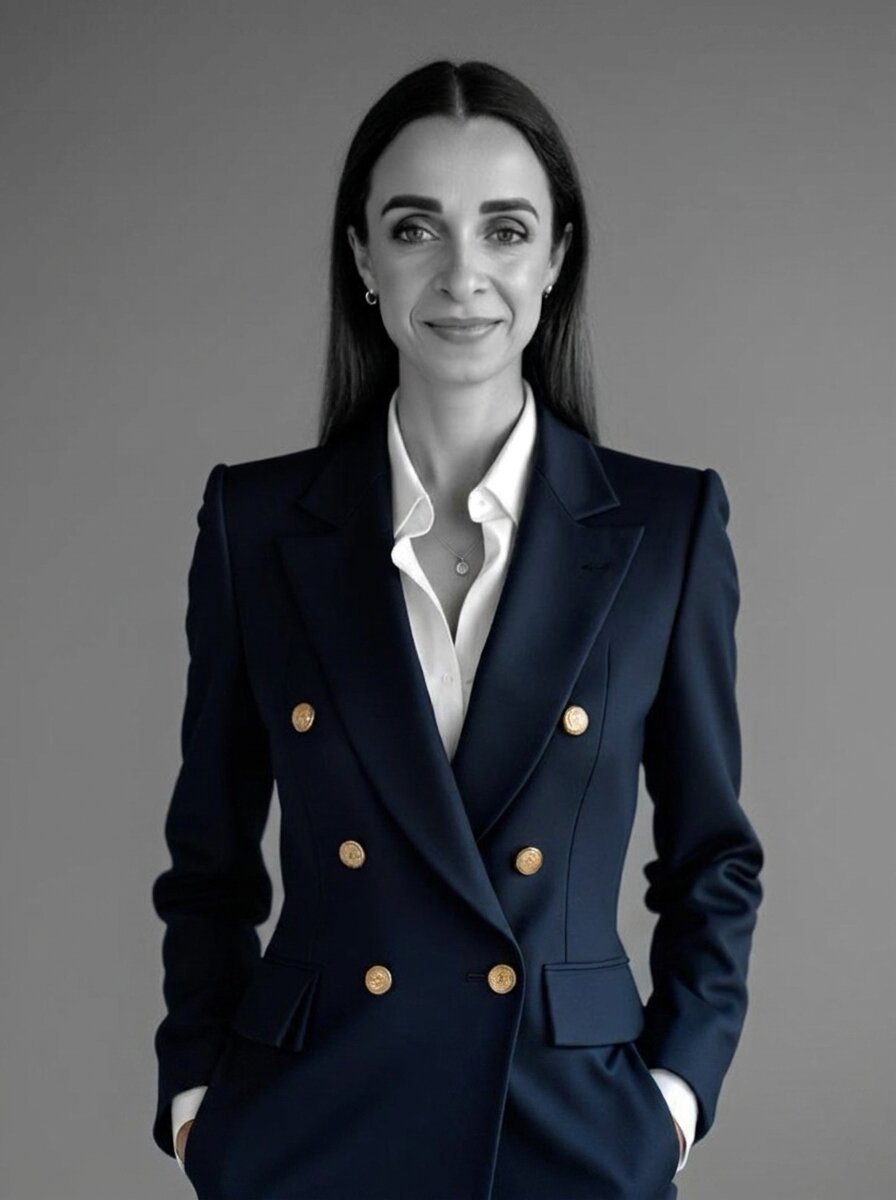 Dr. Lucia Cuttone